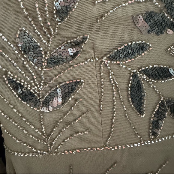 Adrianna Papell designer gown size 8 sage - Picture 2 of 5